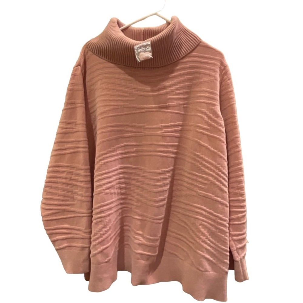 New Unworn, Unused AnyBody Luxury Sweater in Pink. 2XL